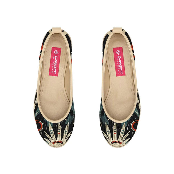 Beige Voyage Round Toe Art - CANVAEGYPT