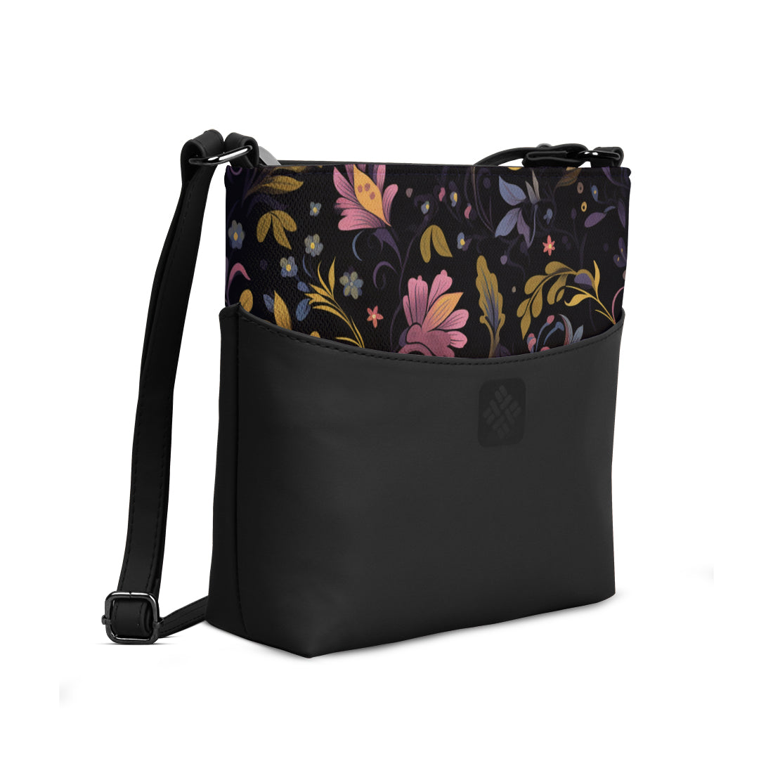 Chic Essentials Crossbody Enchanted Garden