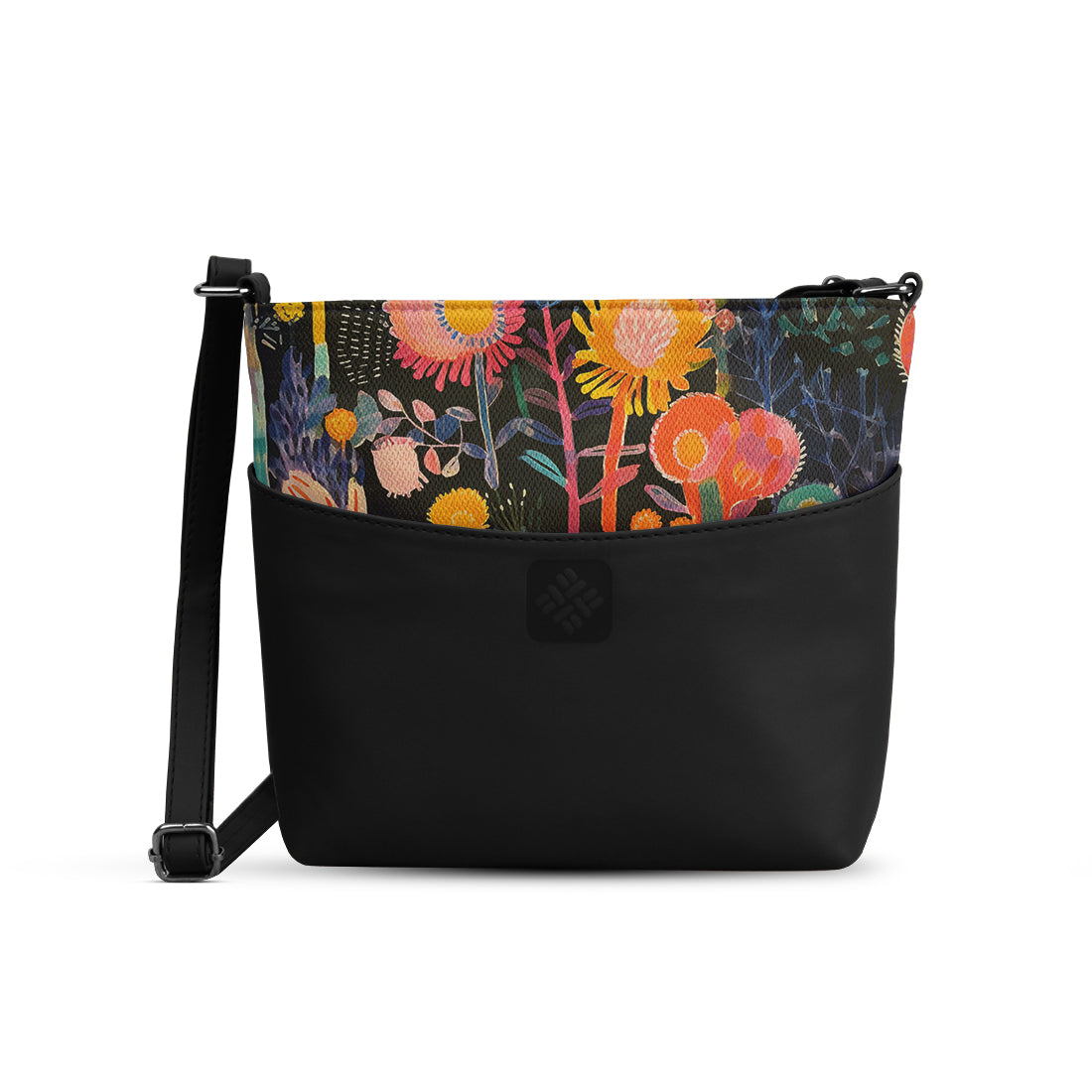 Chic Essentials Crossbody Midnight Floralscape