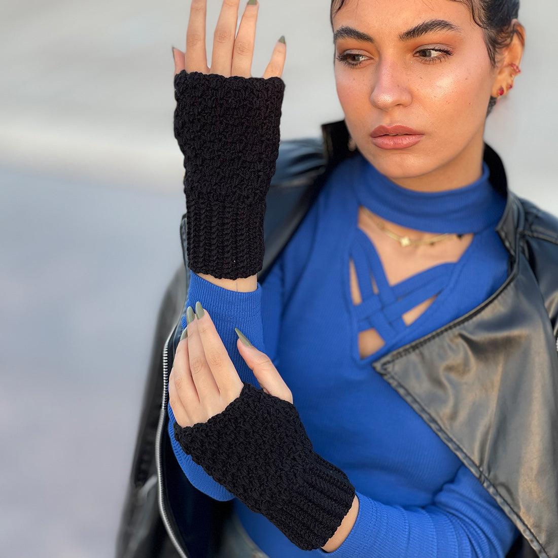 Playful Willow Fingerless - CANVAEGYPT