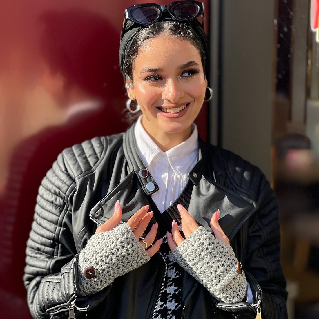 Retro Charm Fingerless - CANVAEGYPT