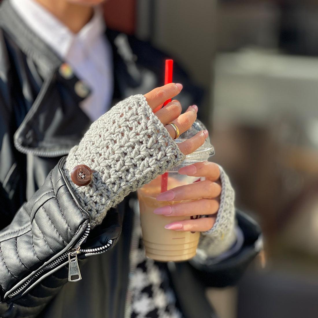 Retro Charm Fingerless - CANVAEGYPT