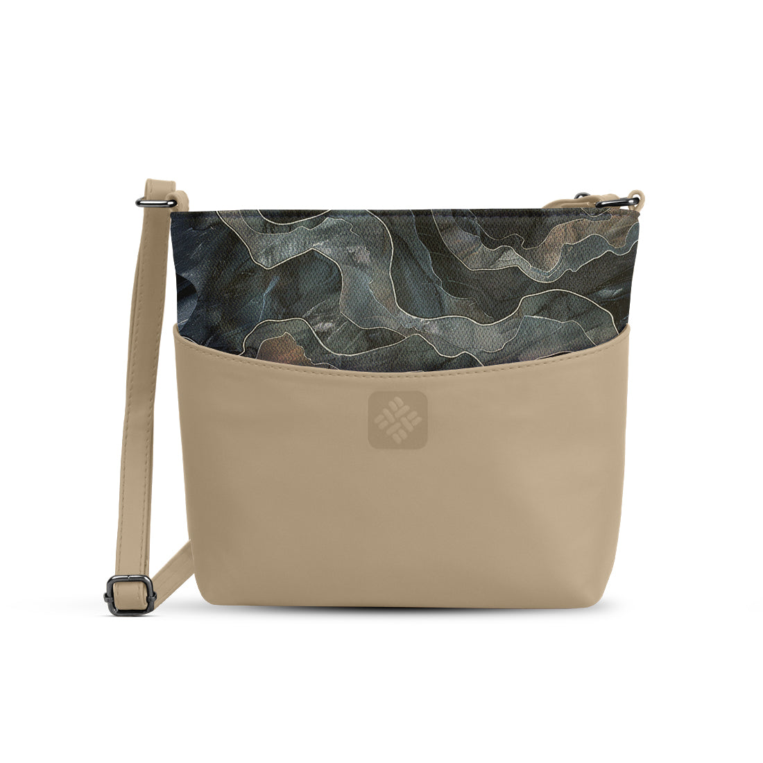 Chic Essentials Crossbody Mystic Waves