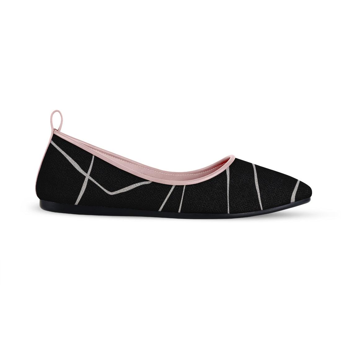 Rose Round Toe Shoe Line in black