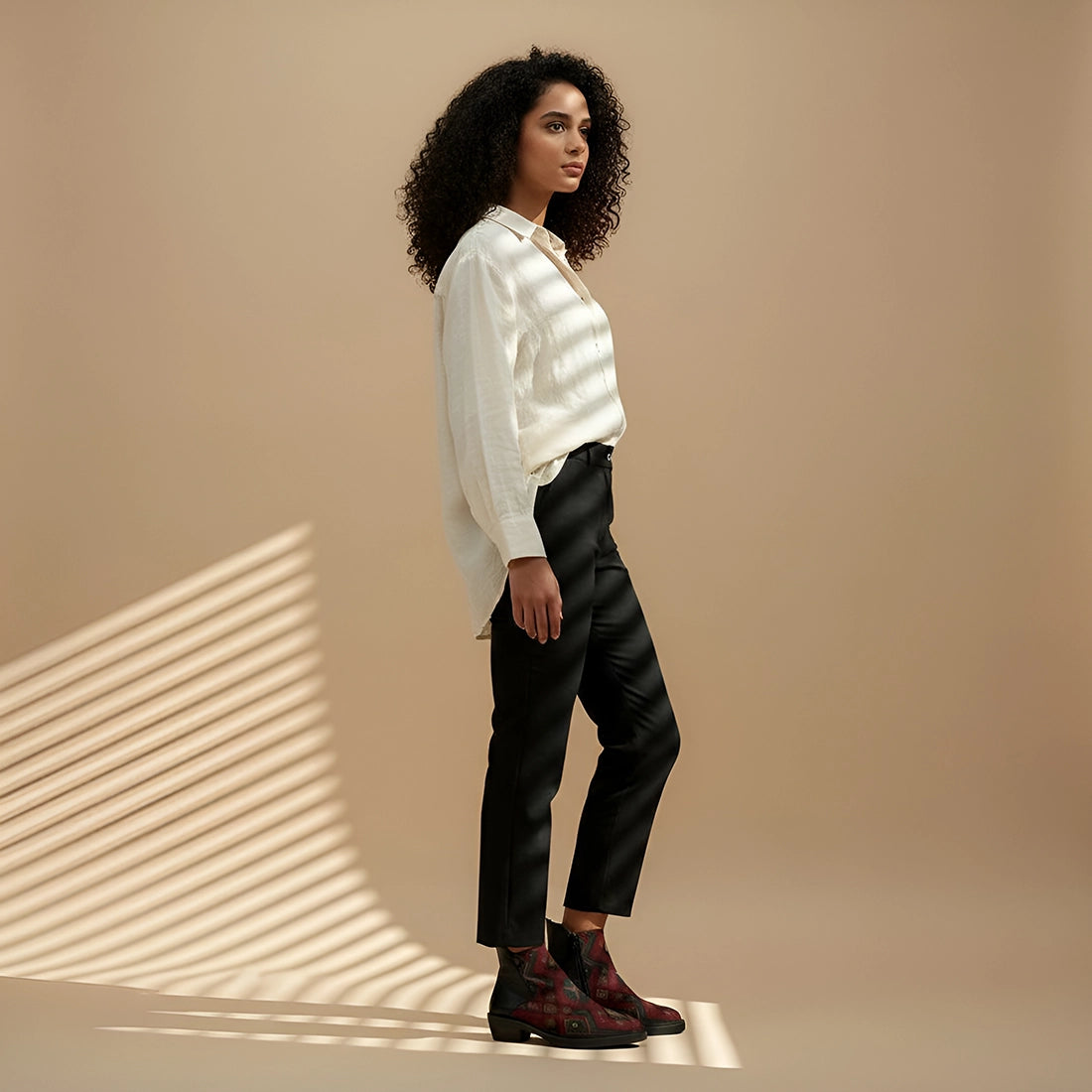 The Statement Boot Sahara Stitched