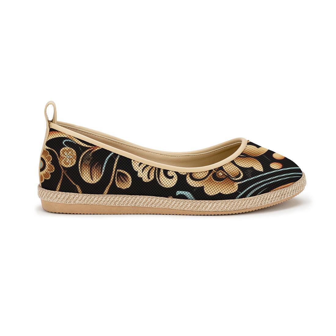 Beige Voyage Round Toe Decoration - CANVAEGYPT