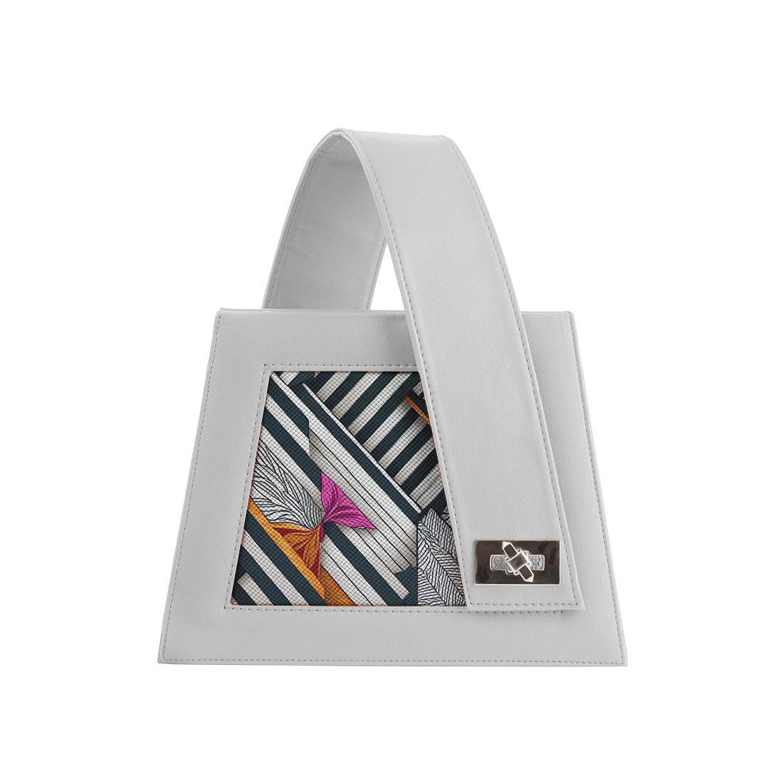 White One Handed Bowing - CANVAEGYPT