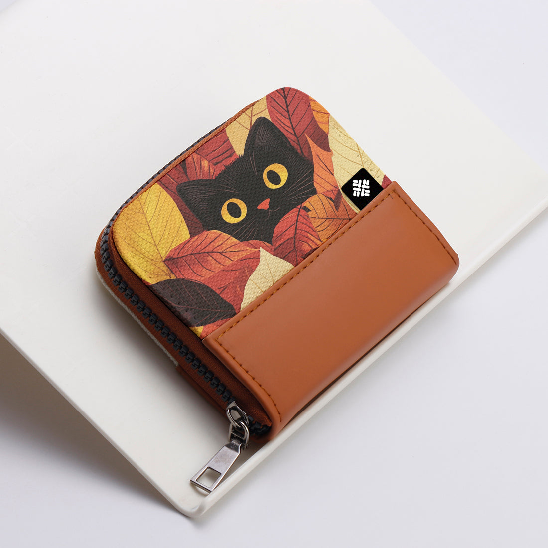 Havana ZipPop Wallet Peek-a-Boo Paws