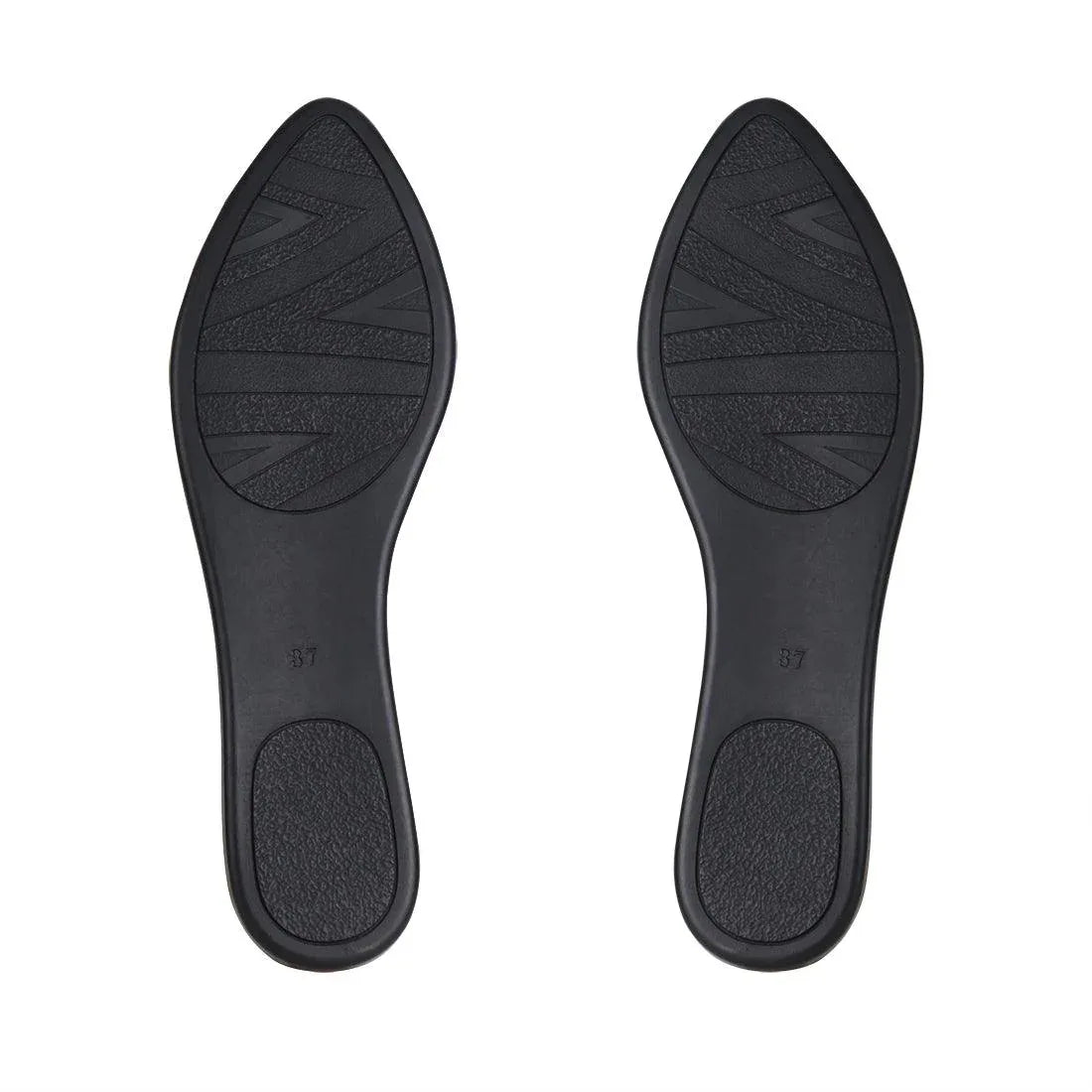 Black Round Toe Shoe Lines