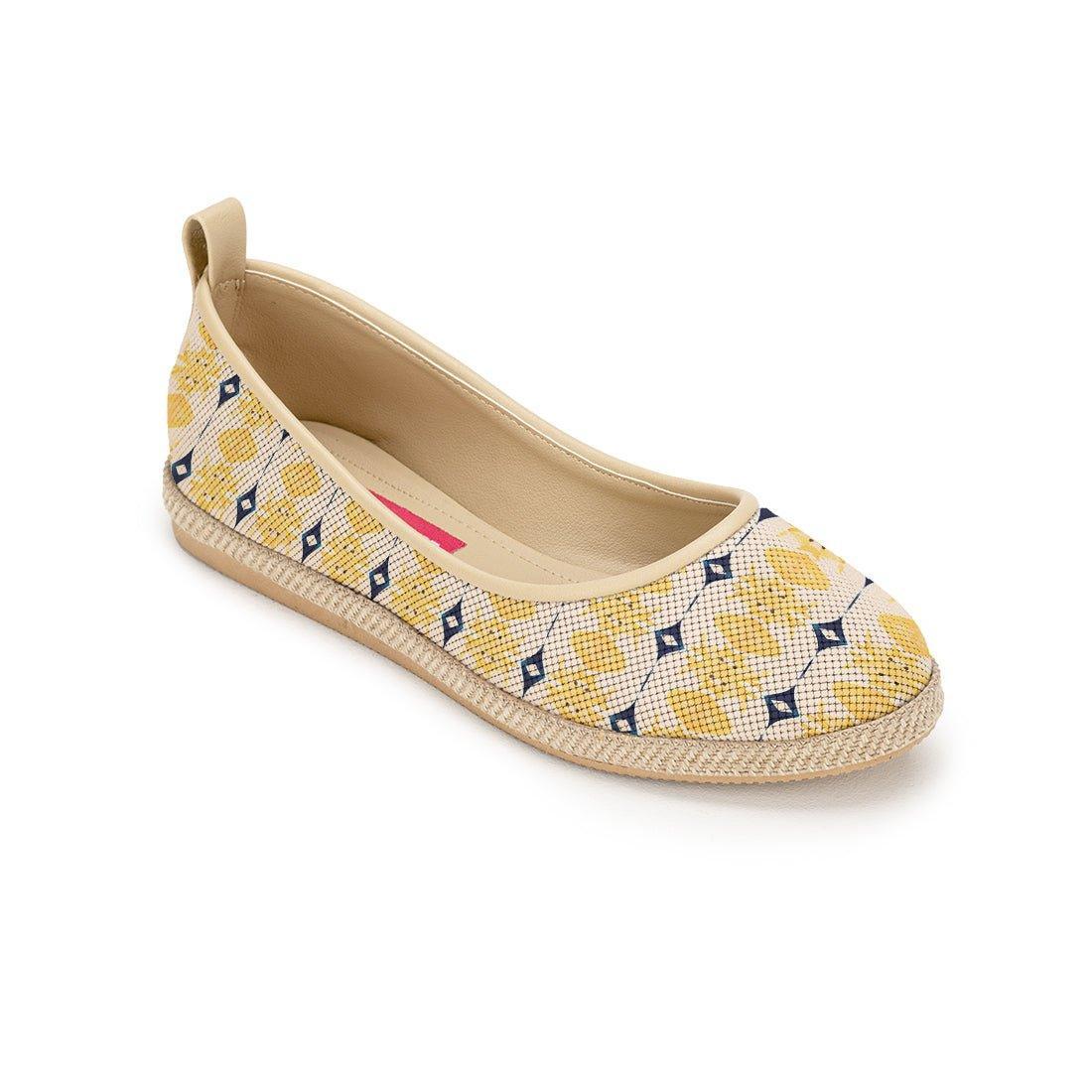 Beige Voyage Round Toe African Yellows - CANVAEGYPT