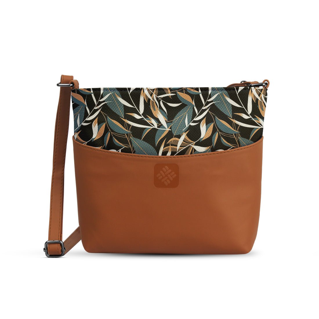 Chic Essentials Crossbody Black - CANVAEGYPT