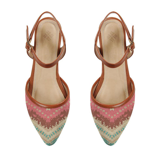 Closed Strap Sandal Arrows - CANVAEGYPT