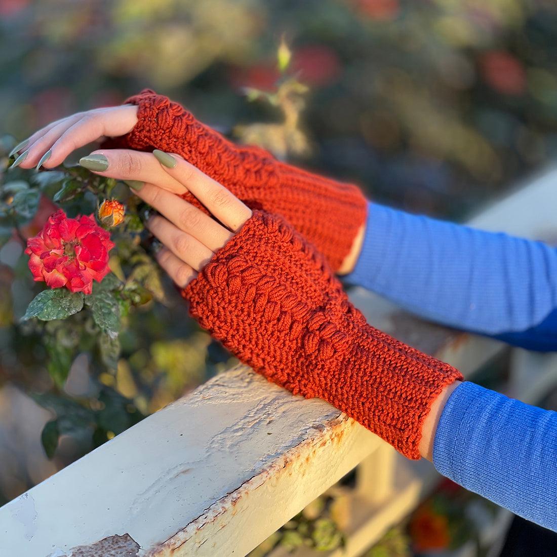 Floral Fête Fingerless - CANVAEGYPT