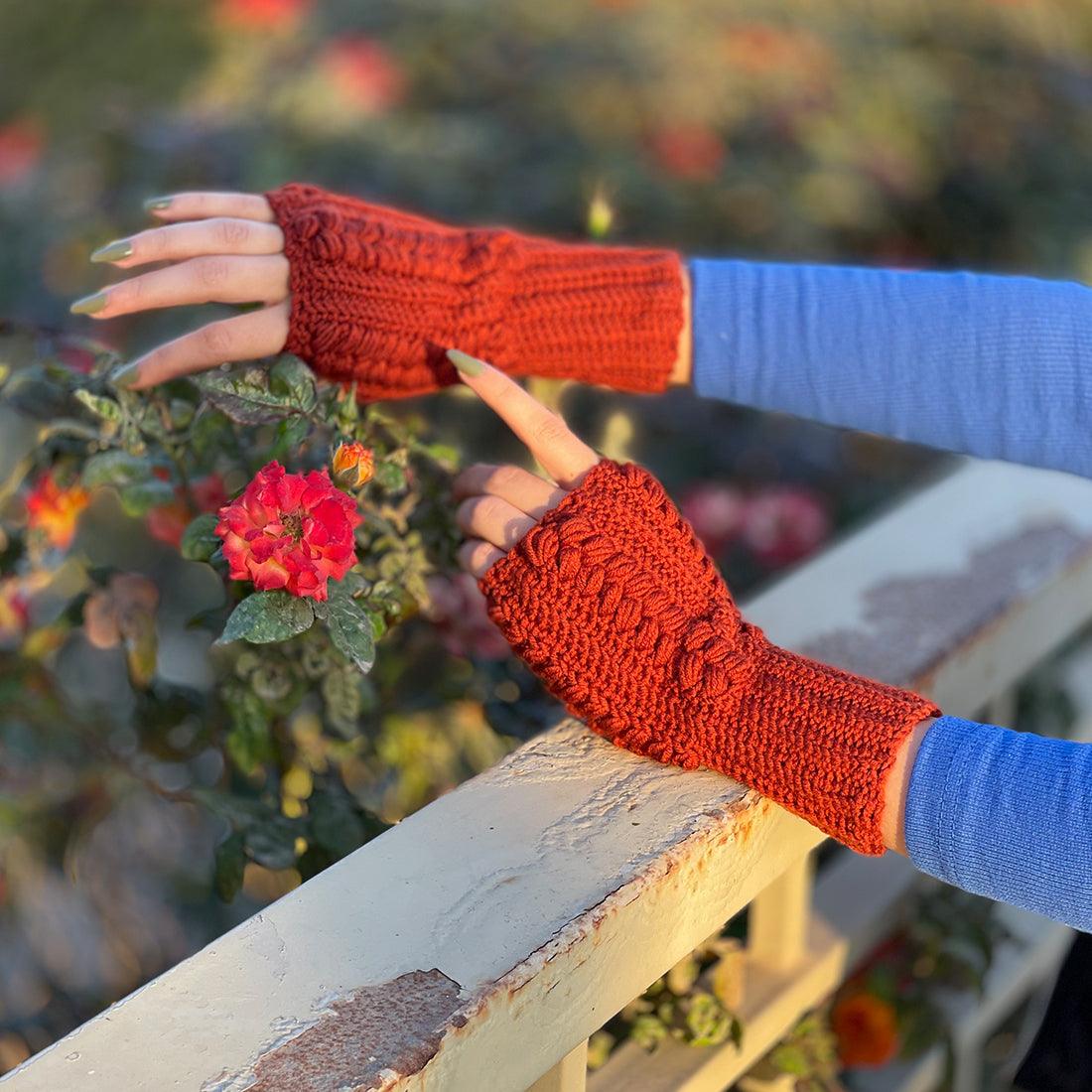 Floral Fête Fingerless - CANVAEGYPT