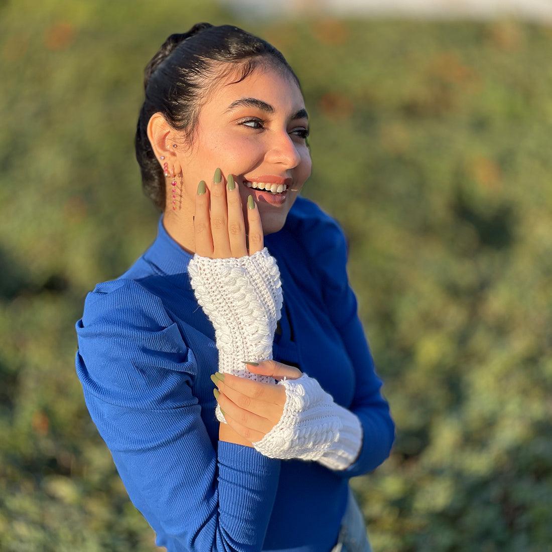 Floral Fête Fingerless - CANVAEGYPT