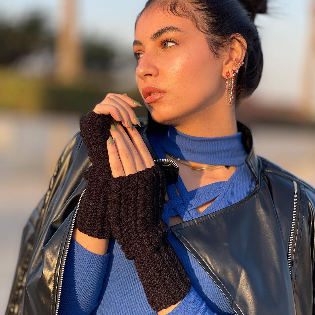 Floral Fête Fingerless - CANVAEGYPT