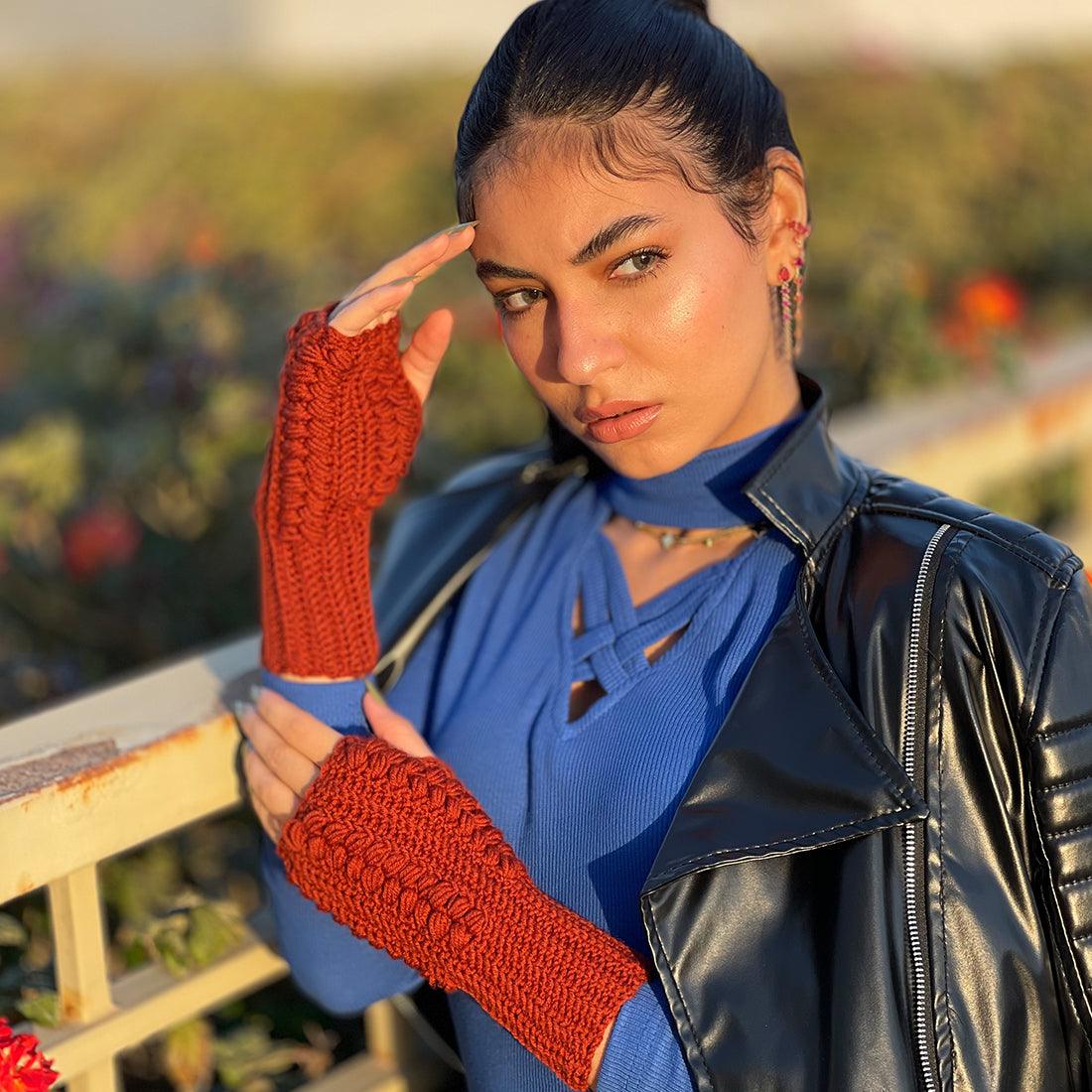 Floral Fête Fingerless - CANVAEGYPT