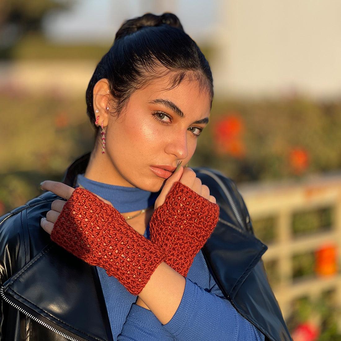 Retro Charm Fingerless - CANVAEGYPT