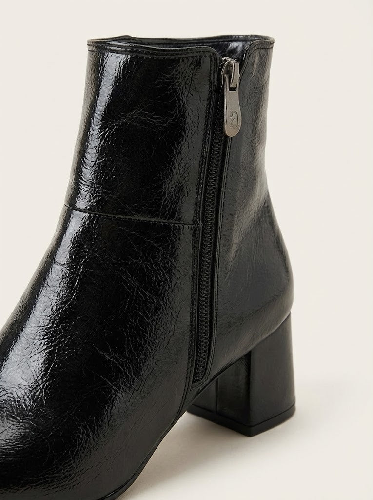 Black Urban Step Ankle Boots