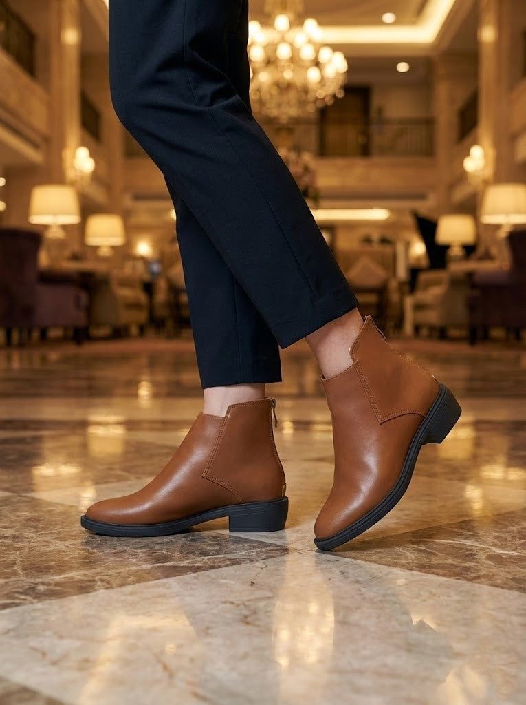 Metro Stroll Boots – Sleek, Chic, Effortless Havana