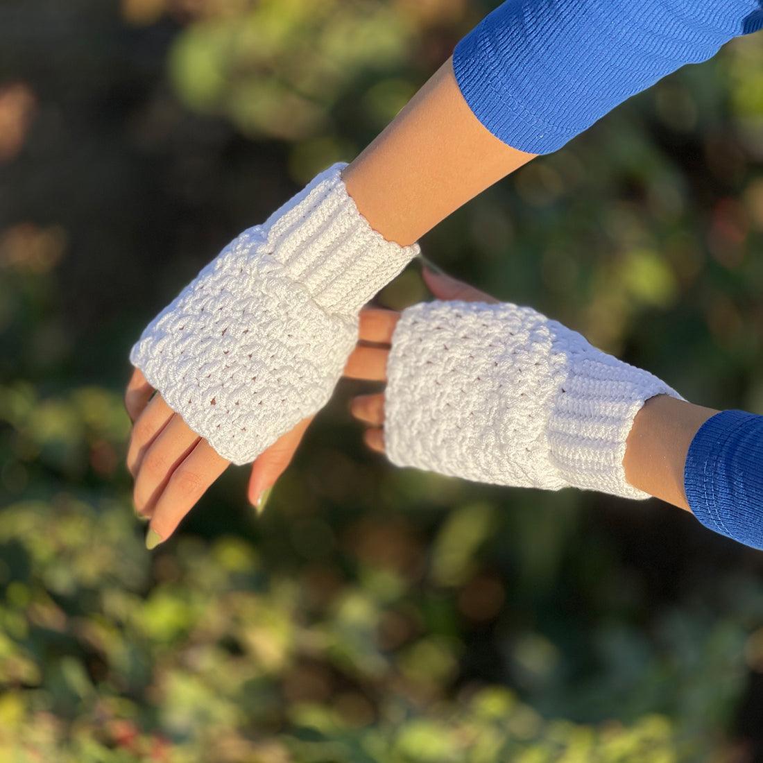 Playful Willow Fingerless - CANVAEGYPT