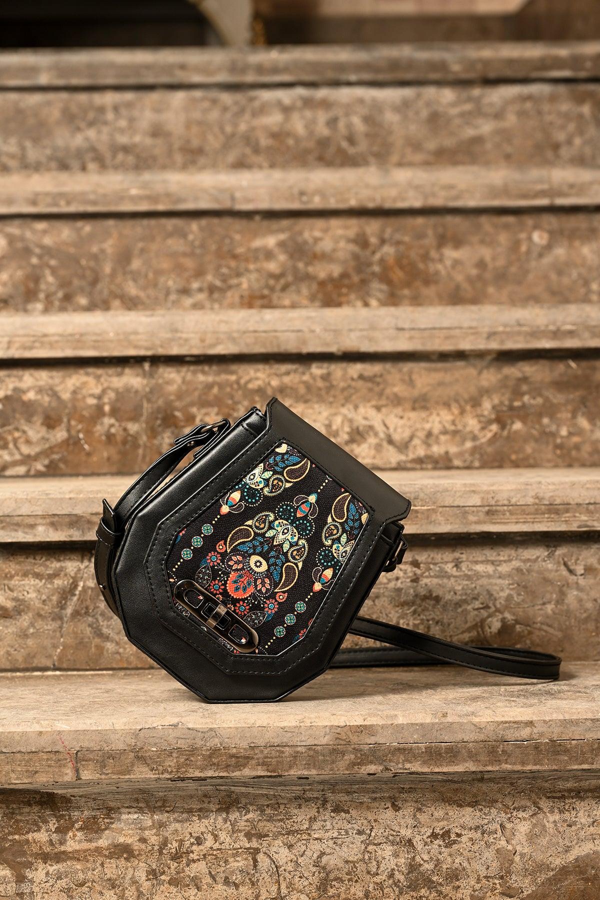 Black Polygon Crossbags Agy - CANVAEGYPT