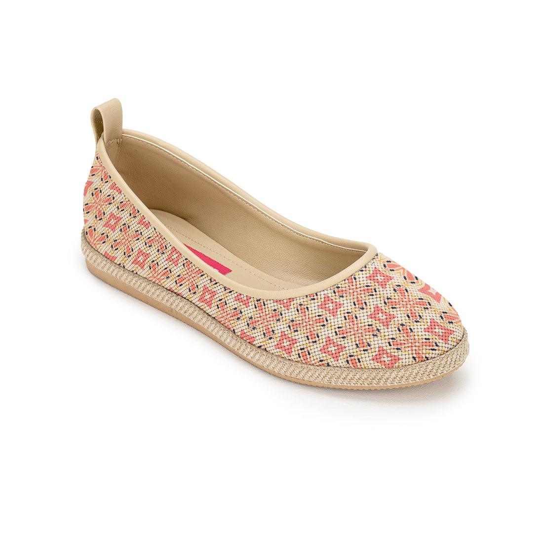 Beige Voyage Round Toe Flower - CANVAEGYPT