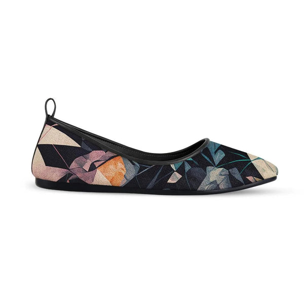 Black Round Toe Shoe Reflect