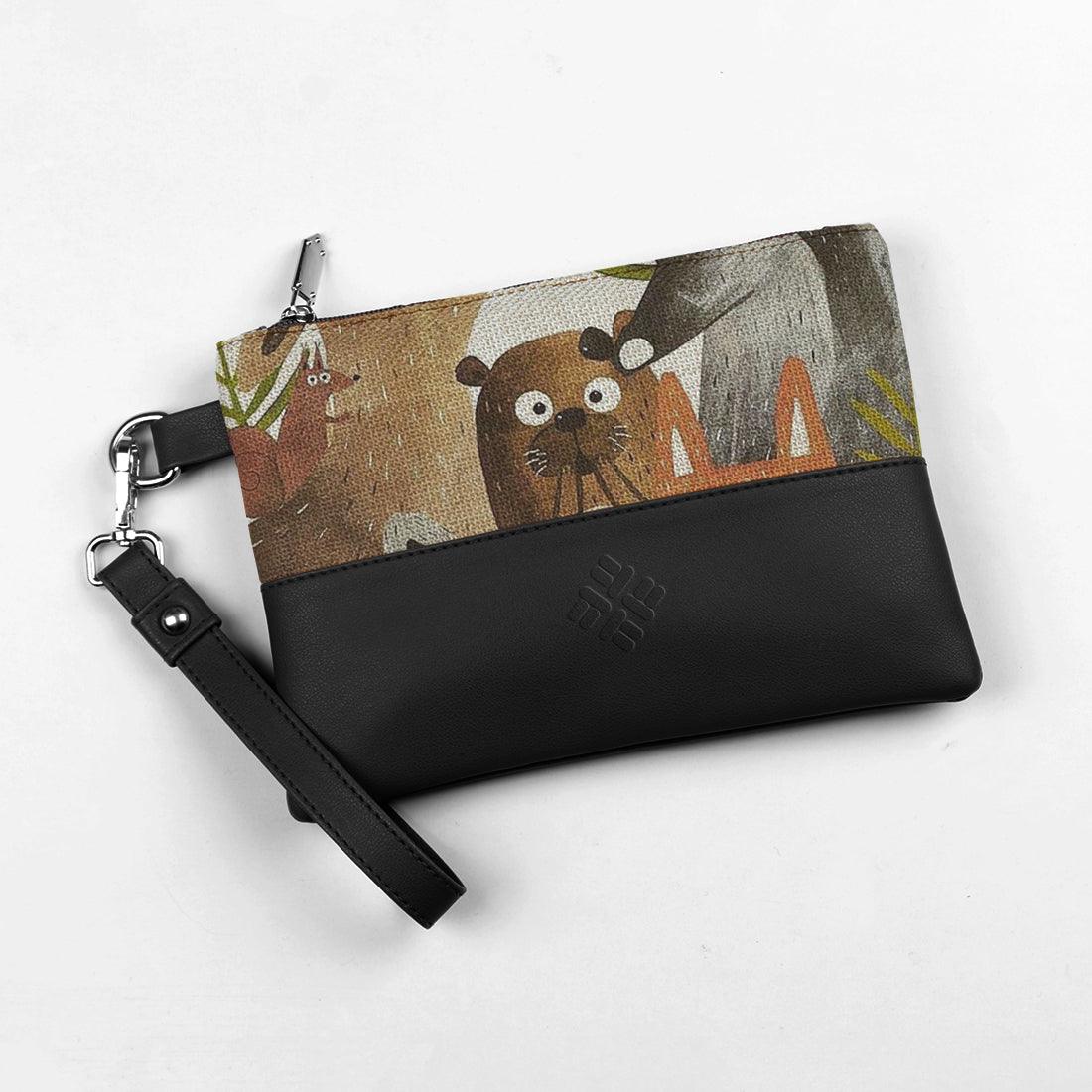 Black Toiletry Pouch Bear - CANVAEGYPT