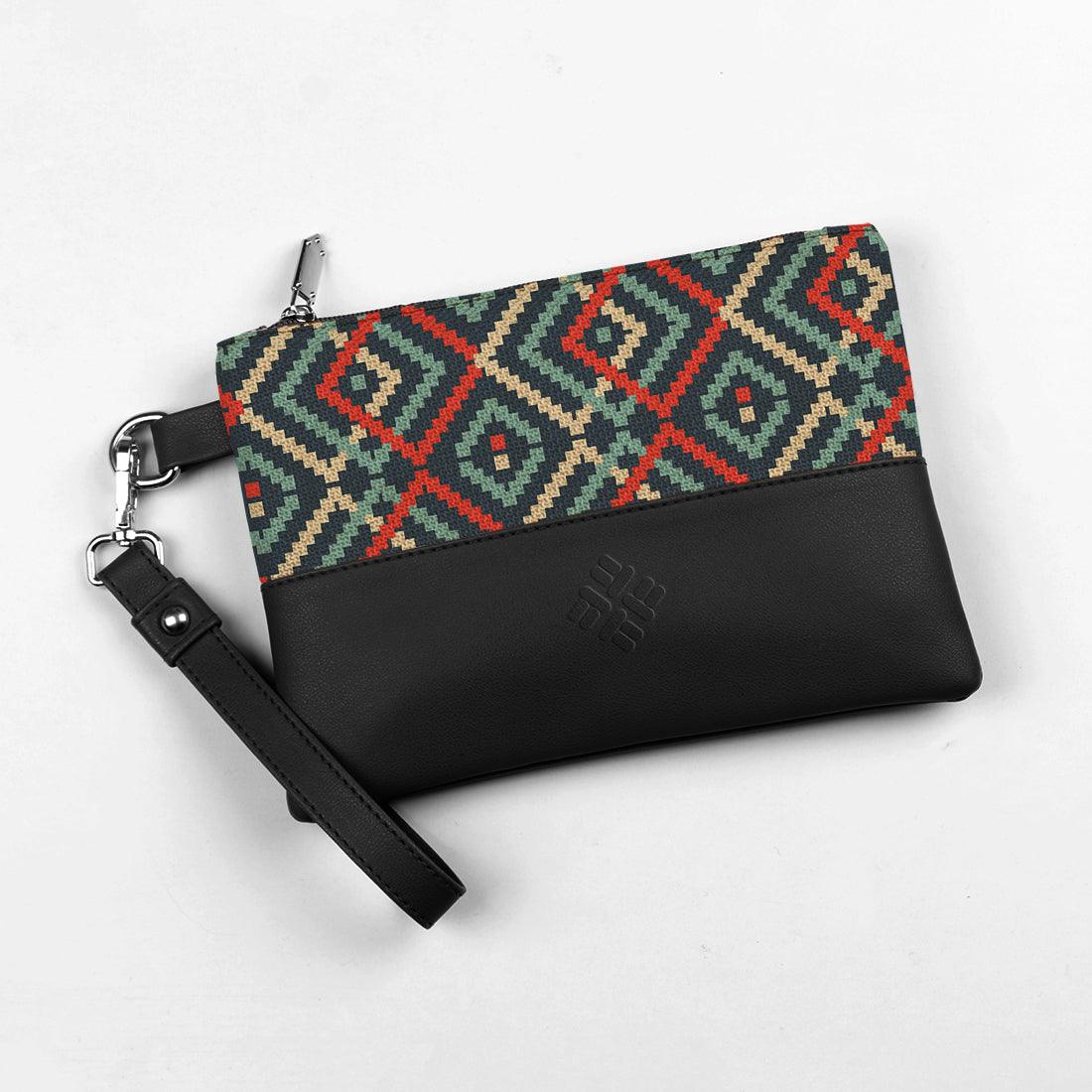 Black Toiletry Pouch Scandinavian - CANVAEGYPT