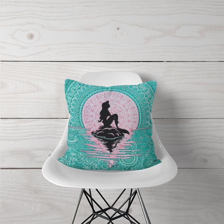 Decorative Pillow Girl & Mandla - CANVAEGYPT