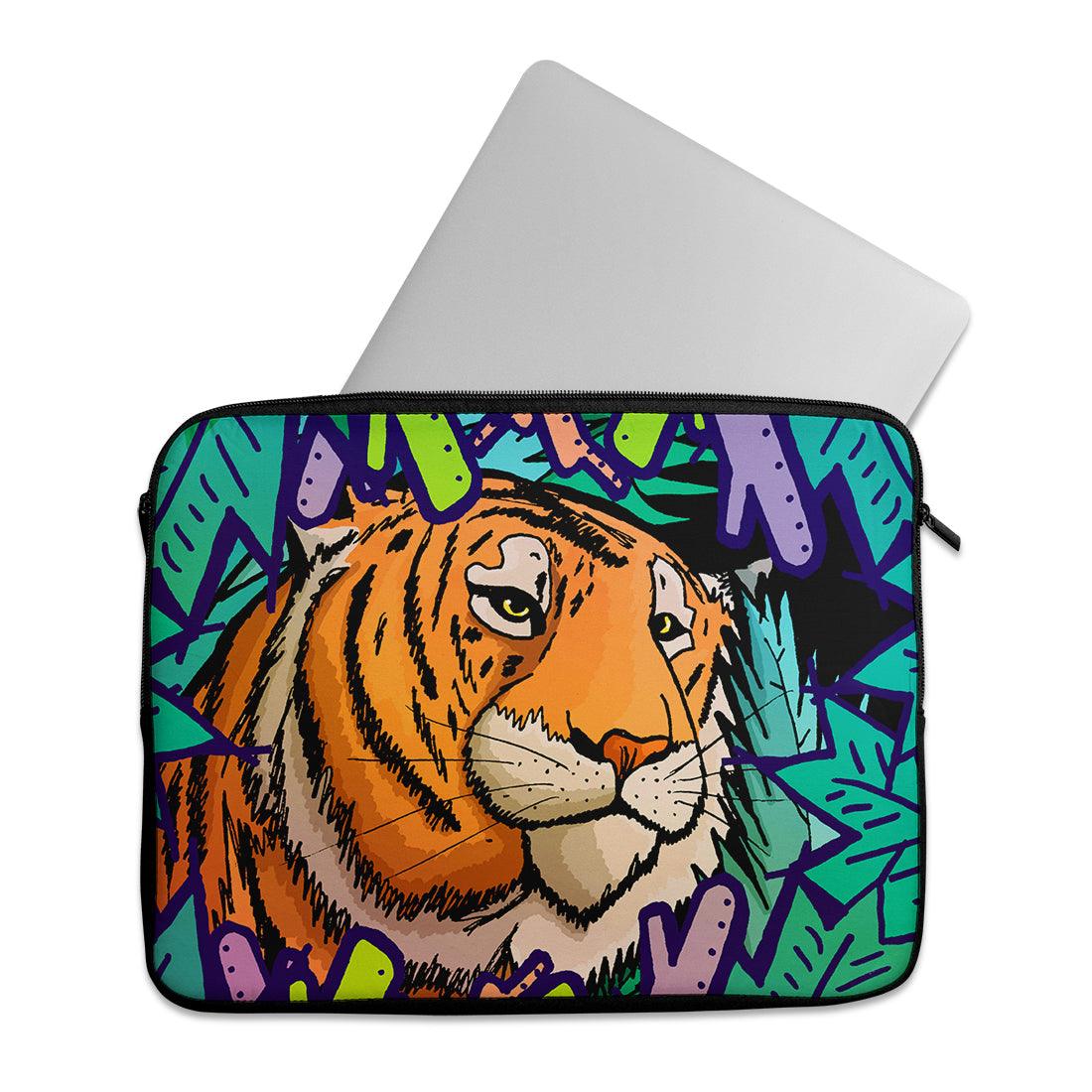Laptop Sleeve Tiger in the jungle - CANVAEGYPT