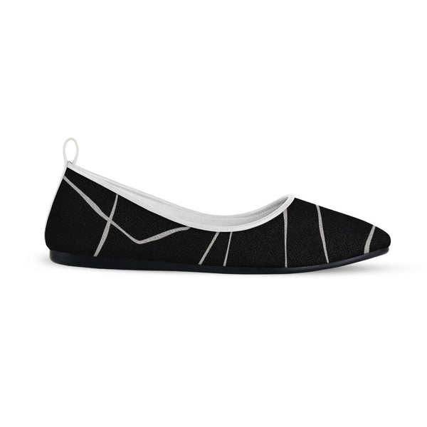 White Round Toe Shoe Line in black