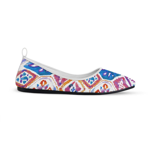 White Round Toe Shoe Mozaic
