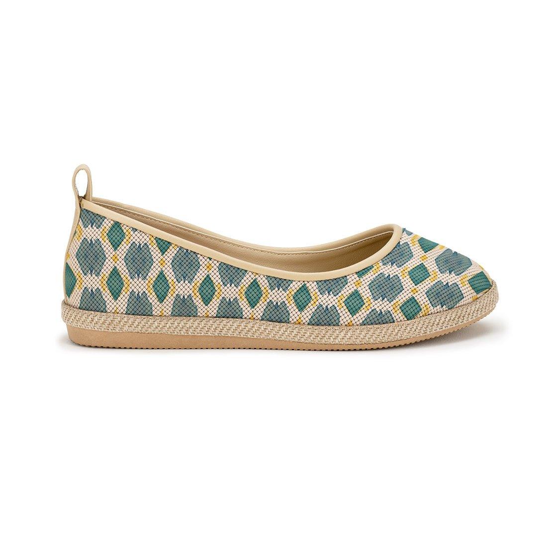 Beige Voyage Round Toe Pattern - CANVAEGYPT